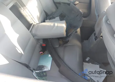 2008 BMW 328Xi из США, поврежденный, VIN WBAVC73578KP39182